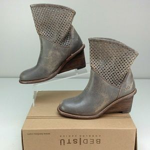 BedStu Dutchess Boots